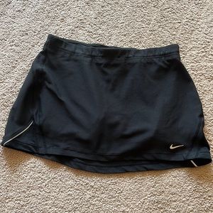 Nike dry fit running skirt
